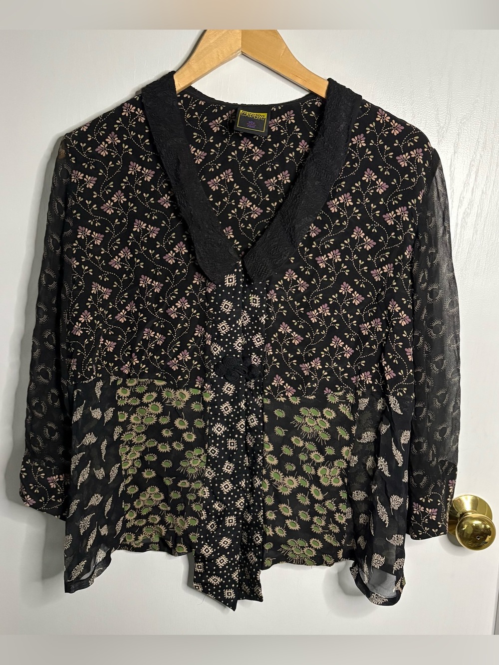 Sondra Sardis Patchwork Floral & Geometric Blouse L Artsy Boho Lagenlook Silky